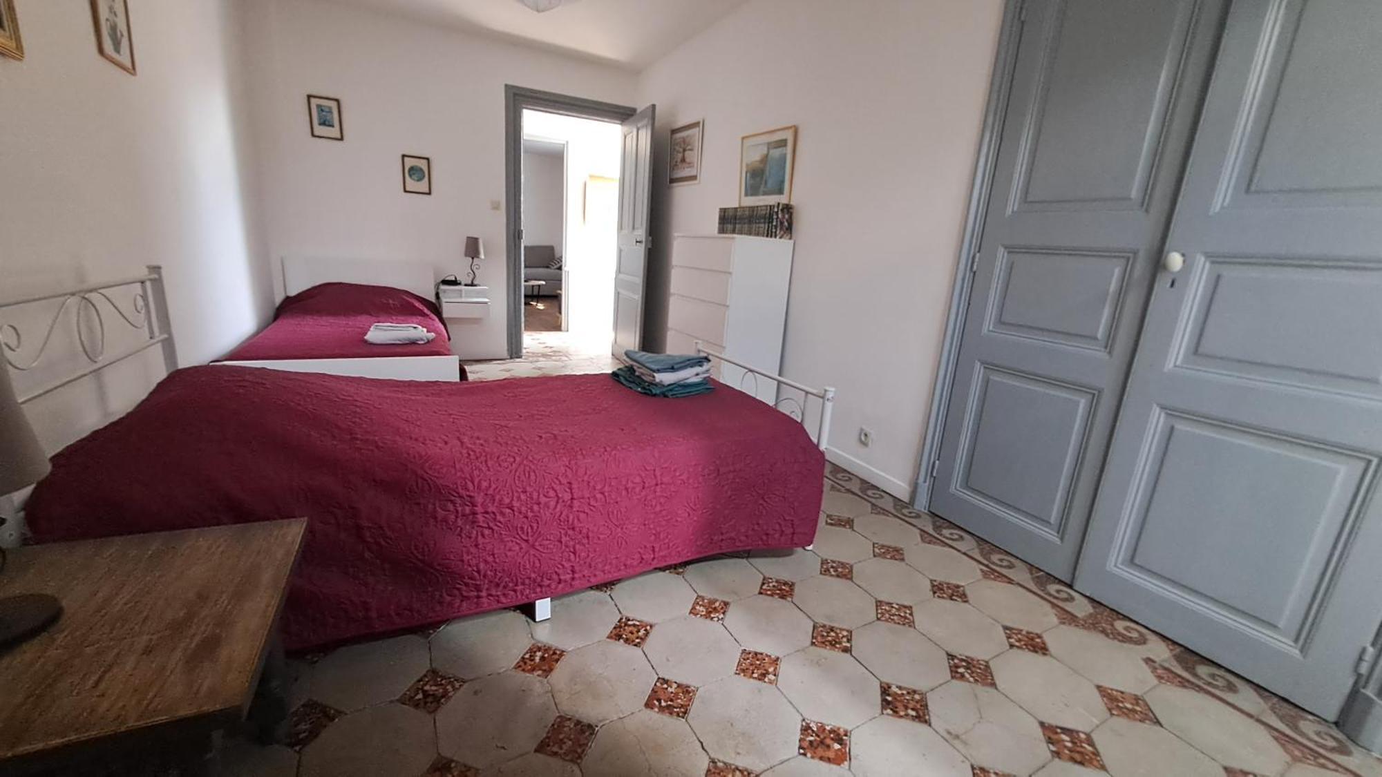 Pres Du Port -Lsm30Conciergerie- Villa Сан-Жил Екстериор снимка
